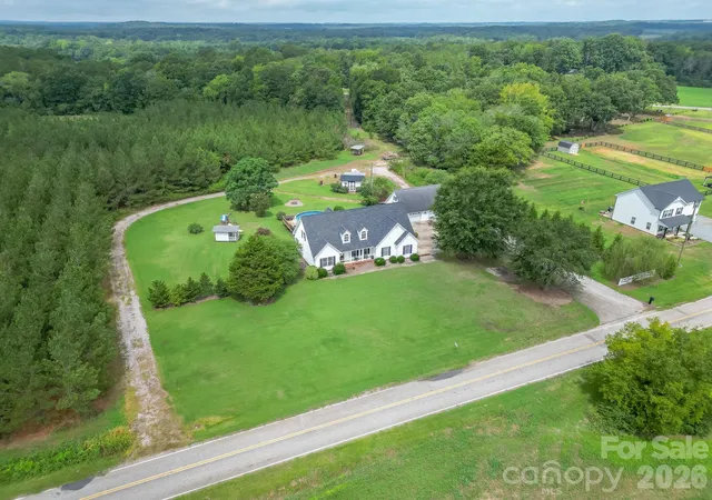 Photo 1 of Single family home for sale at 176 Griffin Rd, Pageland, SC 29728 | MLS# 4307354 | Listing updated on 2026-08-28