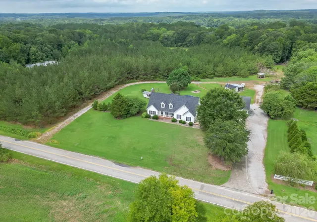 Photo 2 of Single family home for sale at 176 Griffin Rd, Pageland, SC 29728 | MLS# 4307354 | Listing updated on 2026-08-28