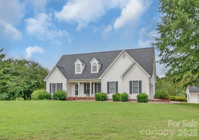 Photo 5 of Single family home for sale at 176 Griffin Rd, Pageland, SC 29728 | MLS# 4307354 | Listing updated on 2026-08-28