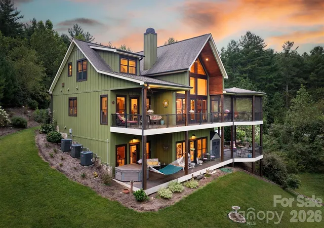Photo 3 of Single family home for sale at 5378 Oak Crst Ln #114/115, Lenoir, NC 28645 | MLS# 4307862 | Listing updated on 2026-09-29