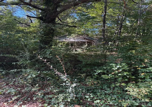 Photo 1 of Single family home for sale at 7125 Stillwell Rd, Matthews, NC 28105 | MLS# 4308091 | Listing updated on 2026-06-29