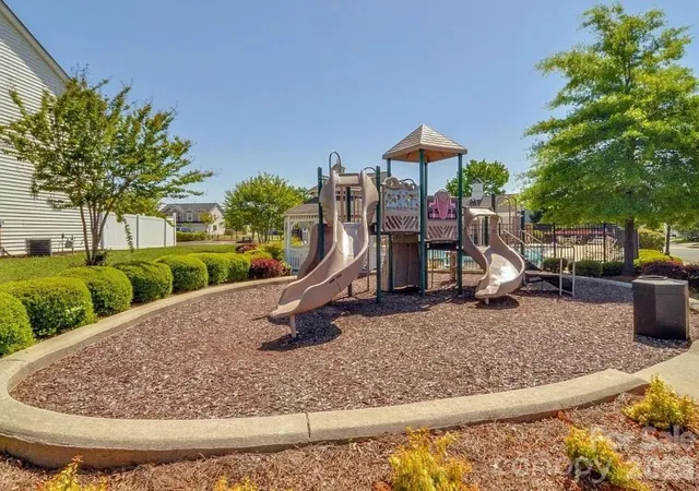 30th image of 6639 Ruth Ferrell Ct, Charlotte, NC 28269 | MLS# 4308436