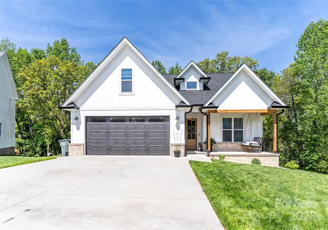 2nd image of 602 Kames Ct Nw, Conover, NC 28613 | MLS# 4308622