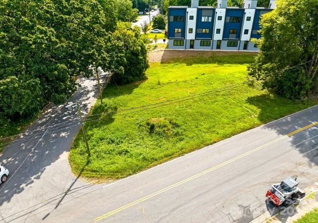 4th image of 3541 Avalon Ave #1, Charlotte, NC 28208 | MLS# 4308690