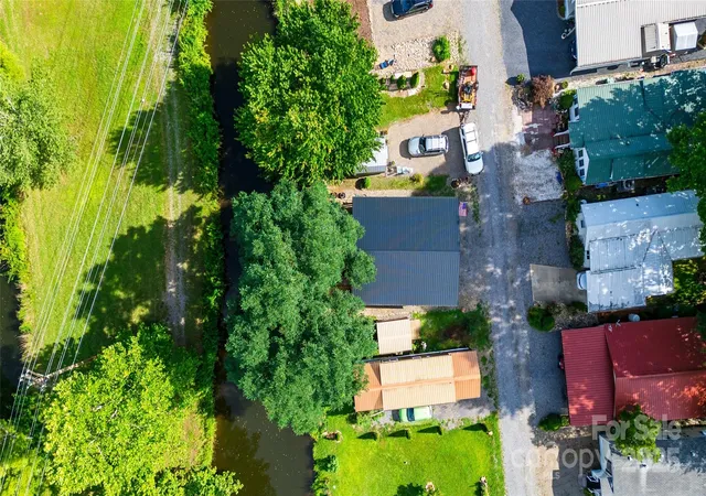 2nd image of 217 Mallard Loop, Waynesville, NC 28785 | MLS# 4308888