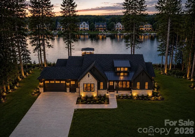 Photo 3 of Mansion for sale at 505 Kemp Rd, Mooresville, NC 28117 | MLS# 4309698 | Listing updated on 2026-10-15