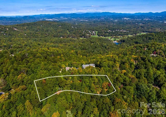 Photo 3 of Land for sale at Lot 10 Berry Crk Dr, Flat Rock, NC 28731 | MLS# 4309969 | Listing updated on 2026-10-07