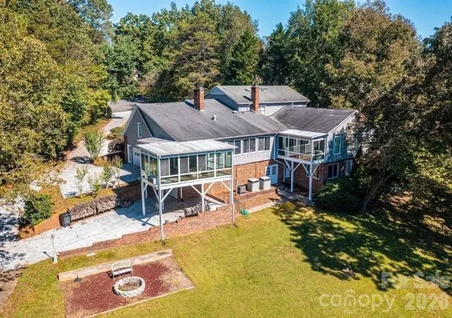 Photo 2 of Single family home for sale at 10 Riverview Cir, Granite Falls, NC 28630 | MLS# 4310334 | Listing updated on 2026-07-23