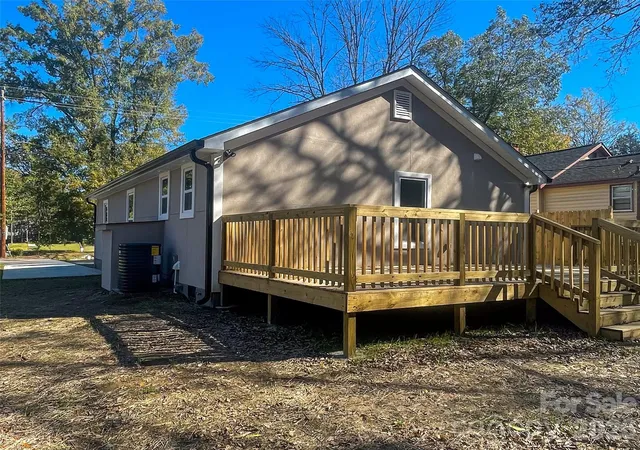 Homes for sale in Lancaster, SC | 433 Clinton Ave, Lancaster, SC 29720 | MLS# 4310556