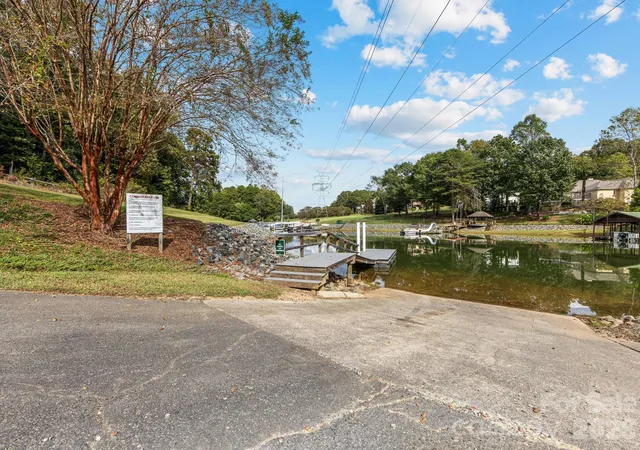 48th image of 5619 Mountain Point Ln, Charlotte, NC 28216 | MLS# 4310798