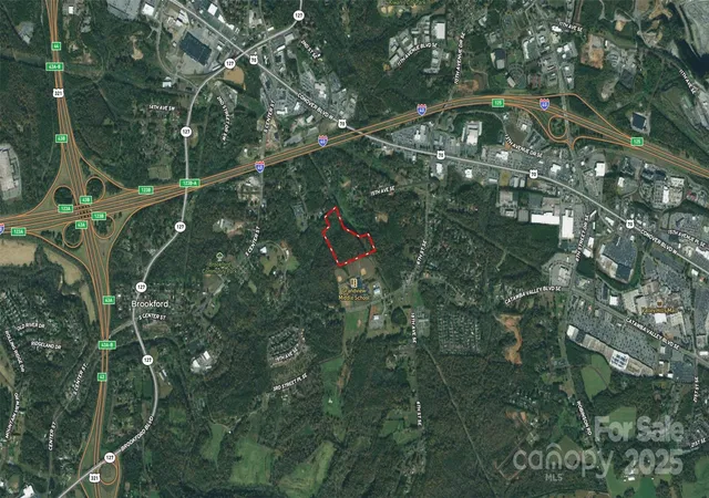 3rd image of 1539 1St Street Pl Se, Hickory, NC 28602 | MLS# 4310882