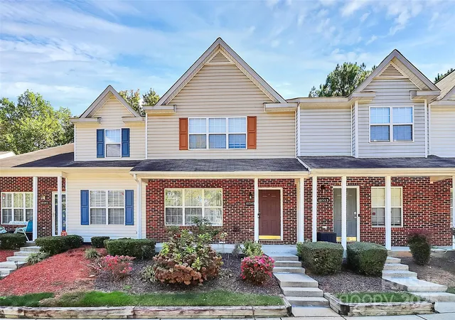 1st image of 10549 Yellow Rose Ln, Charlotte, NC 28269 | MLS# 4310957