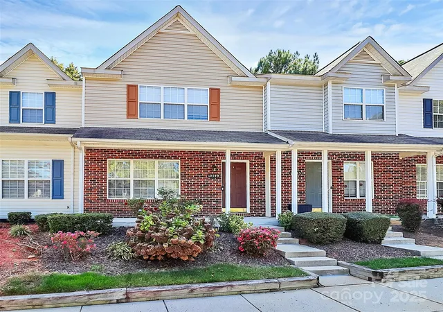 35th image of 10549 Yellow Rose Ln, Charlotte, NC 28269 | MLS# 4310957