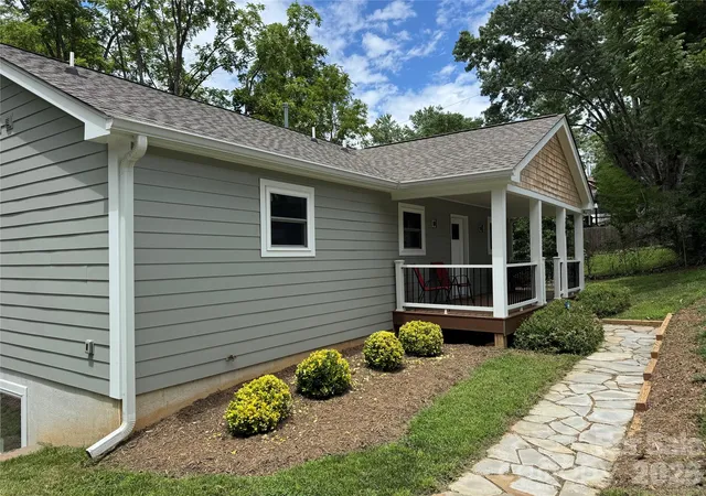 24th image of 269 Virginia Ave, Asheville, NC 28806 | MLS# 4311004