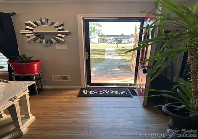 Photo 2 of Single family home for sale at 847 Kathryn Dr Se, Concord, NC 28025 | MLS# 4311244 | Listing updated on 2026-10-07