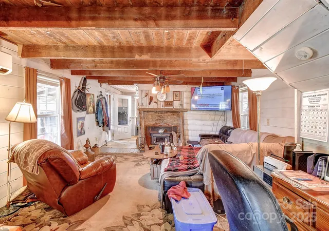 Photo 3 of Single family home for sale at 105 Home Pl Rd, Maggie Valley, NC 28751 | MLS# 4311277 | Listing updated on 2026-05-18