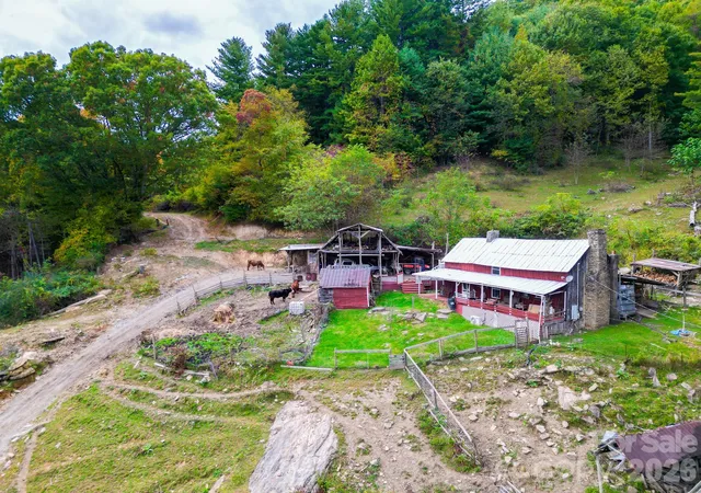 Photo 3 of Single family home for sale at 105 Home Pl Rd, Maggie Valley, NC 28751 | MLS# 4311277 | Listing updated on 2026-10-23