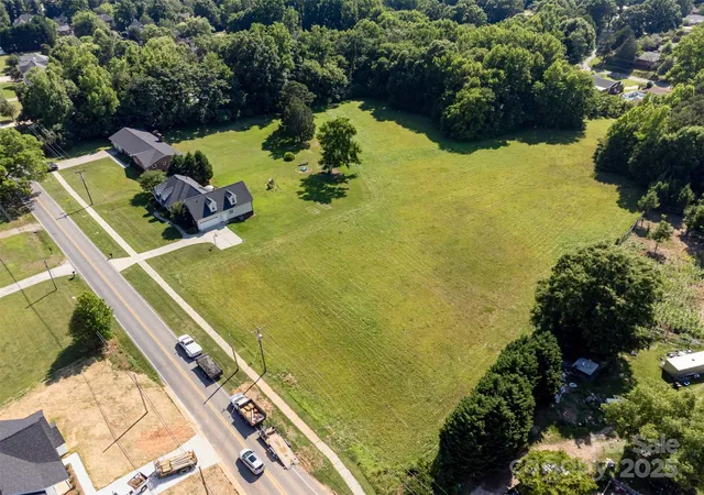 2nd image of 1410 Oakwood Ave, Kannapolis, NC 28081 | MLS# 4311577