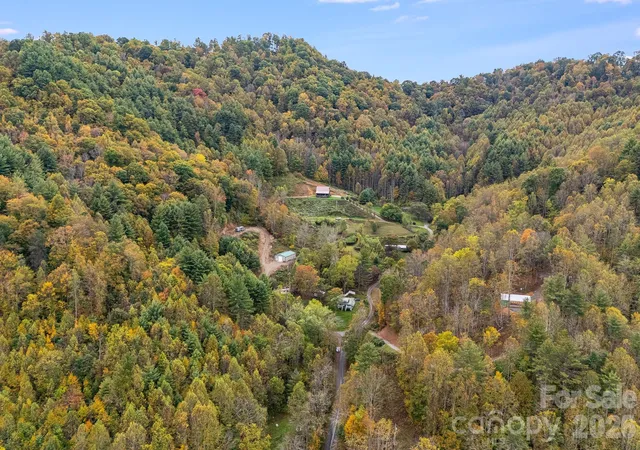 Homes for sale in Burnsville, NC | 211 Evergreen Rd, Burnsville, NC 28714 | MLS# 4311674