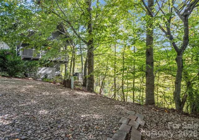 Photo 5 of Land for sale at 6 Whitman Ln, Black Mountain, NC 28711 | MLS# 4311758 | Listing updated on 2026-05-11