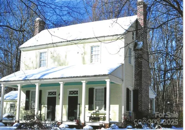 Photo 2 of Single family home for sale at 3075 Lin Oaks Pl, Kannapolis, NC 28081 | MLS# 4311765 | Listing updated on 2026-07-29
