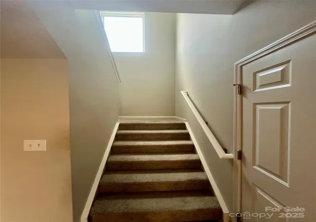 Photo 4 of Single family home for sale at 404 Brannon Meadows Dr, York, SC 29745 | MLS# 4311879 | Listing updated on 2026-10-24