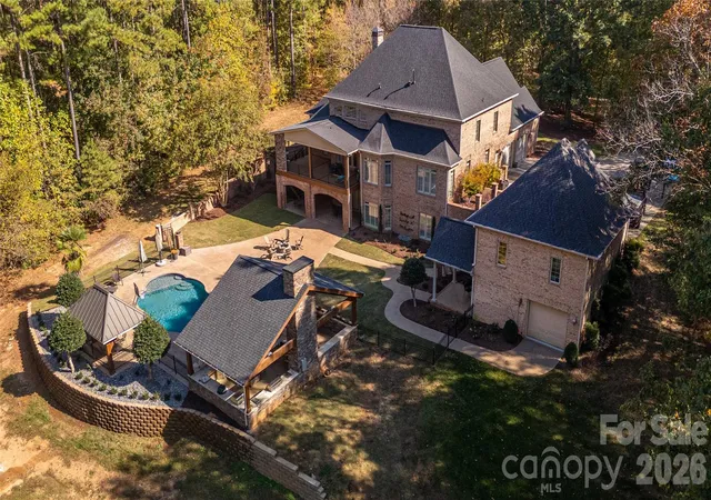 Photo 3 of Single family home for sale at 1427 Merrimont Ave, Kings Mountain, NC 28086 | MLS# 4312832 | Listing updated on 2026-10-30