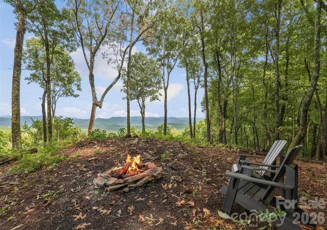 Photo 3 of Single family home for sale at 243 Ridgeline Dr, Brevard, NC 28712 | MLS# 4313542 | Listing updated on 2026-10-01