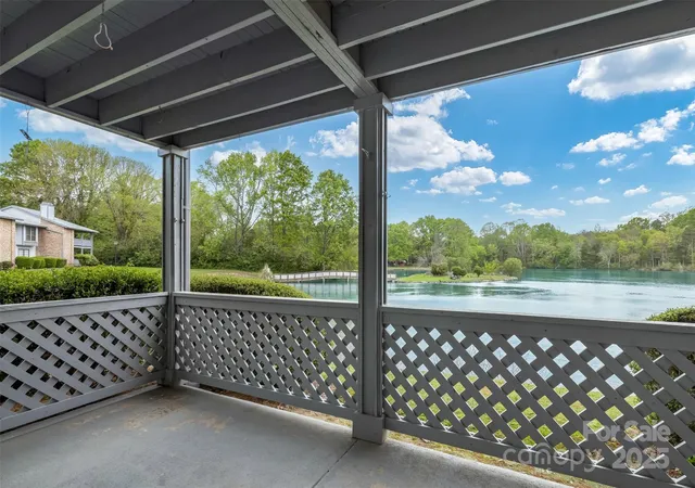 2nd image of 5867 Harris Grove Ln, Charlotte, NC 28212 | MLS# 4313564