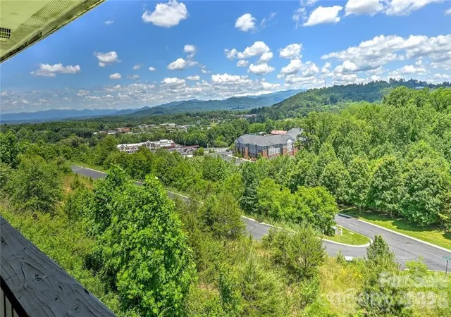 Photo 1 of Townhouse for sale at 29 Rotunda Cir, Asheville, NC 28806 | MLS# 4313720 | Listing updated on 2026-08-24