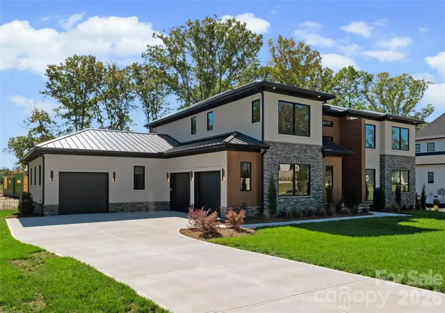 Photo 3 of Single family home for sale at 203 Sugar Maple Ln #23, Matthews, NC 28104 | MLS# 4315156 | Listing updated on 2026-10-08