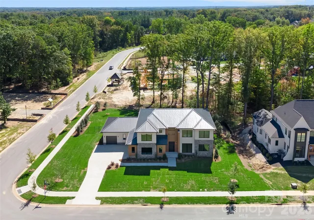 Photo 4 of Single family home for sale at 203 Sugar Maple Ln #23, Matthews, NC 28104 | MLS# 4315156 | Listing updated on 2026-10-08