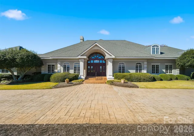 Photo 3 of Single family home for sale at 3619 Links Dr Ne, Conover, NC 28613 | MLS# 4315421 | Listing updated on 2026-10-01