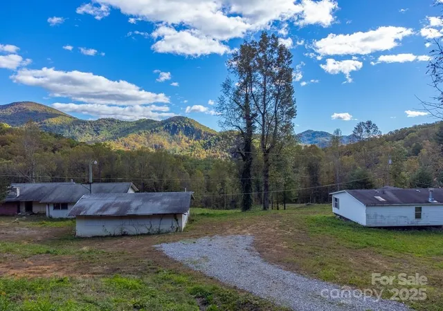 4th image of 8125 Ellijay Rd, Franklin, NC 28734 | MLS# 4315841