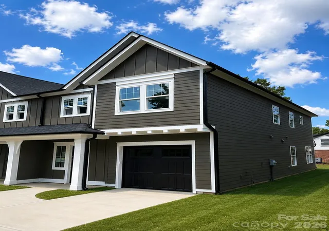 2nd image of 3922 Sarah Dr, Charlotte, NC 28217 | MLS# 4315843