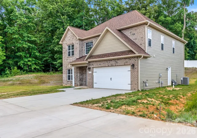 2nd image of 2858 Eland Dr, Winston Salem, NC 27127 | MLS# 4316163