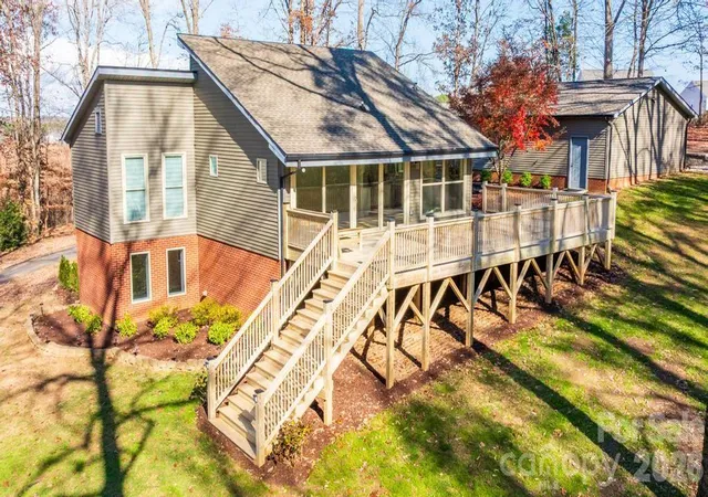Single family home for sale at 2106 Lynmore Dr, Sherrills Ford, NC 28673 | MLS# 4316248