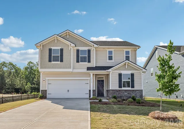 Homes for sale in Midland, NC | 12555 Forager Pl, Midland, NC 28107 | MLS# 4316319