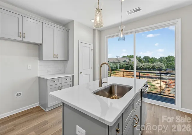 3rd image of 1357 Walter Taylor Wy #EQX1980, Charlotte, NC 28206 | MLS# 4316356