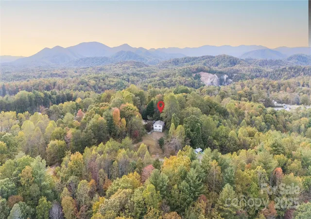 Photo 6 of Single family home for sale at 143 Dogwood Acres Loop, Marion, NC 28752 | MLS# 4316722 | Listing updated on 2026-05-01