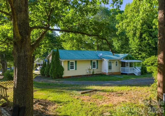 Homes for sale in Columbus, NC | 52 E Miller St, Columbus, NC 28722 | MLS# 4316824