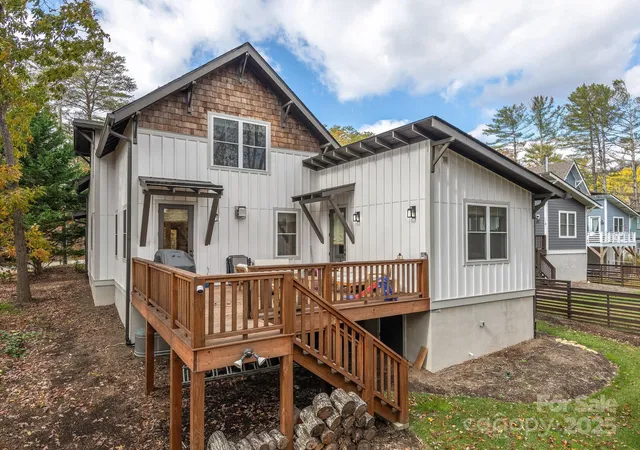 16th image of 39 Cisco Rd, Asheville, NC 28805 | MLS# 4317247