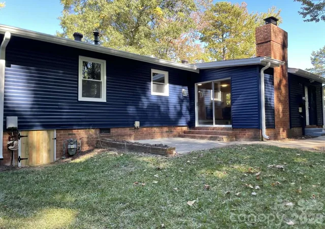 31st image of 6134 Mayridge Dr, Charlotte, NC 28215 | MLS# 4317517