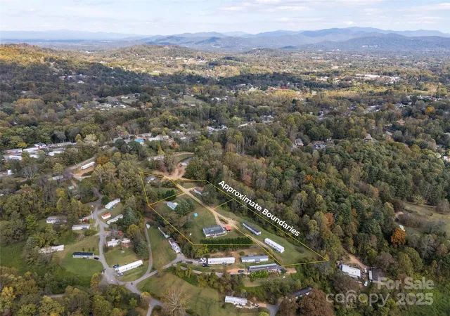 4th image of 17 Hat Creek Dr, Asheville, NC 28806 | MLS# 4317652