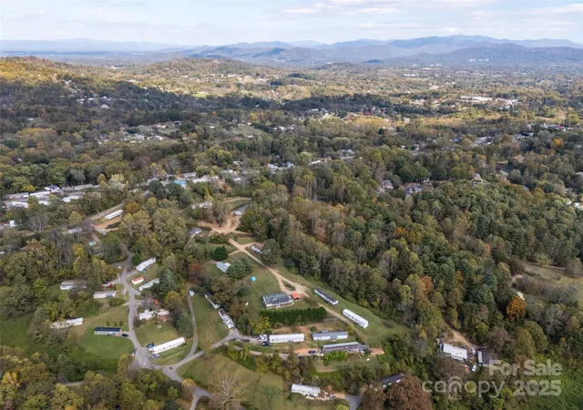 5th image of 17 Hat Creek Dr, Asheville, NC 28806 | MLS# 4317652