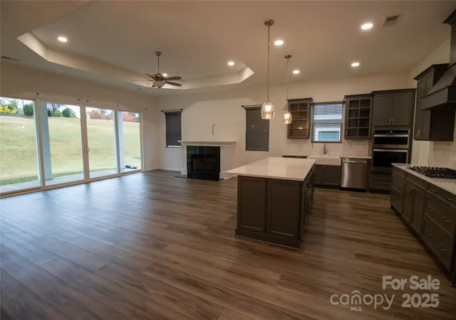 4th image of 6642 Star Dr, Sherrills Ford, NC 28673 | MLS# 4317785
