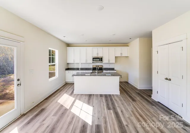 Photo 3 of Single family home for sale at 232 Sugar Hl Rd, Troutman, NC 28166 | MLS# 4318090 | Listing updated on 2026-10-06