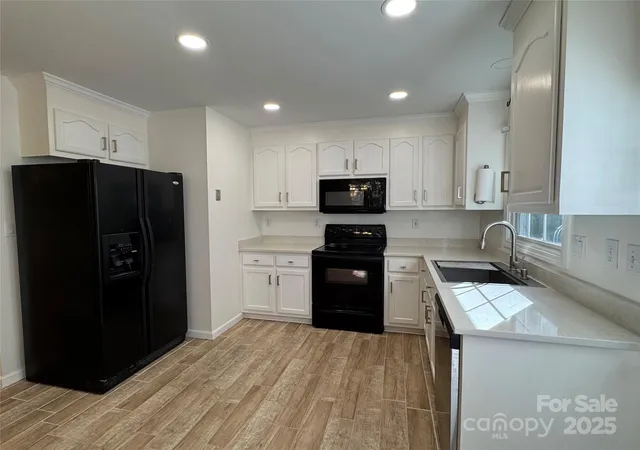 Photo 3 of Sale Pending at 314 E Louisiana Ave, Bessemer City, NC 28016 | MLS# 4318111 | Listing updated on 2026-09-18