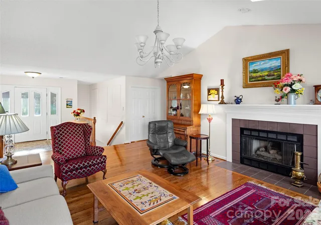 4th image of 108 Galloway Dr, Asheville, NC 28803 | MLS# 4318726