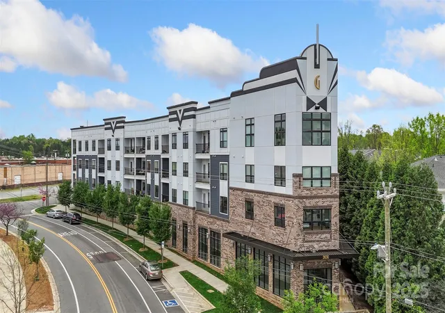 33rd image of 3630 N Davidson St #3301, Charlotte, NC 28205 | MLS# 4318904